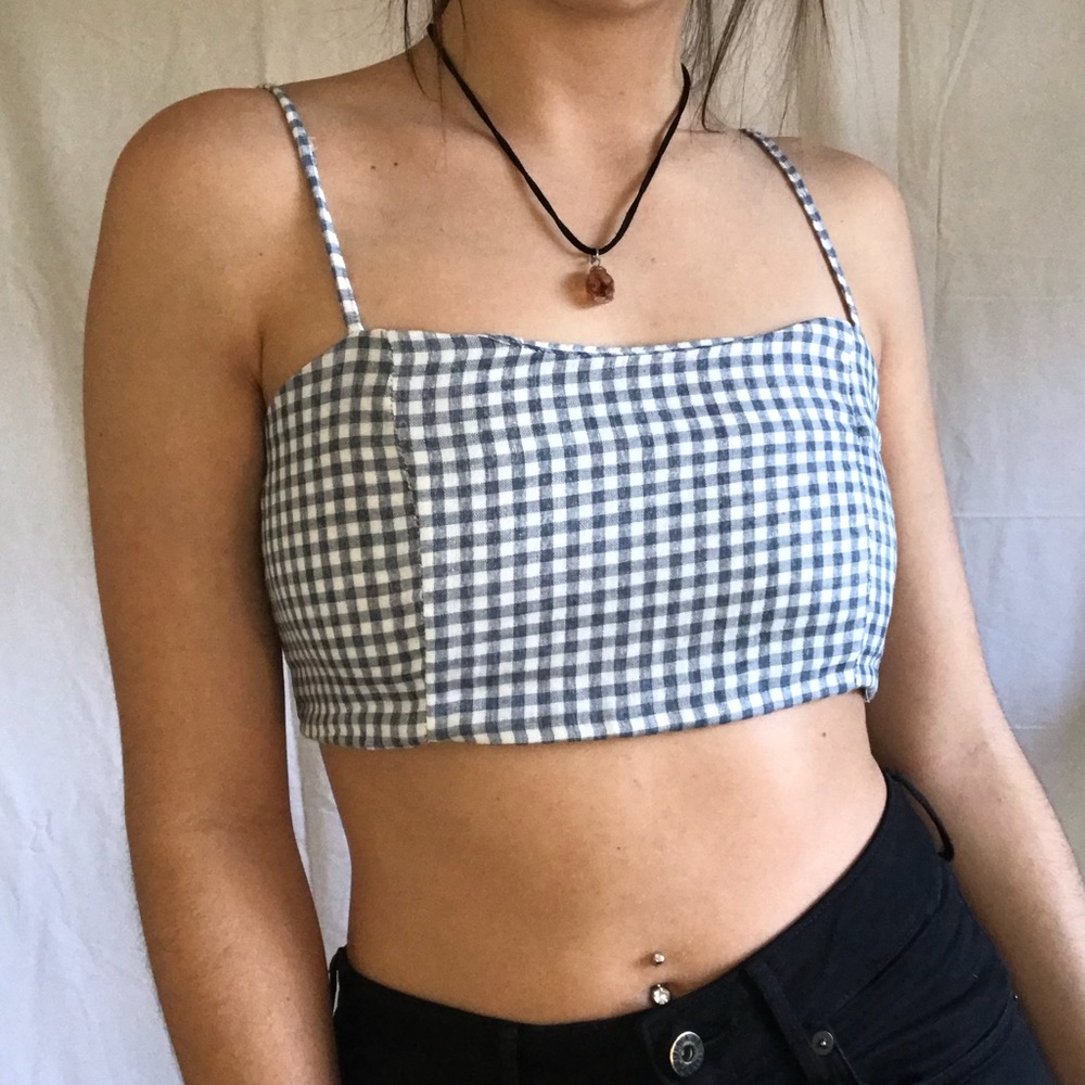 Brandy Melville Gangnam Top